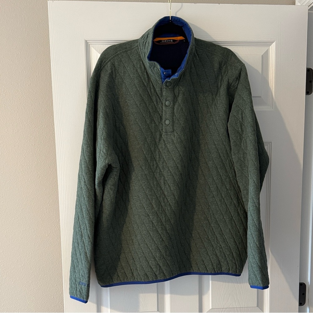 Orvis Quilted Green Crewneck Sweater with Blue Trim